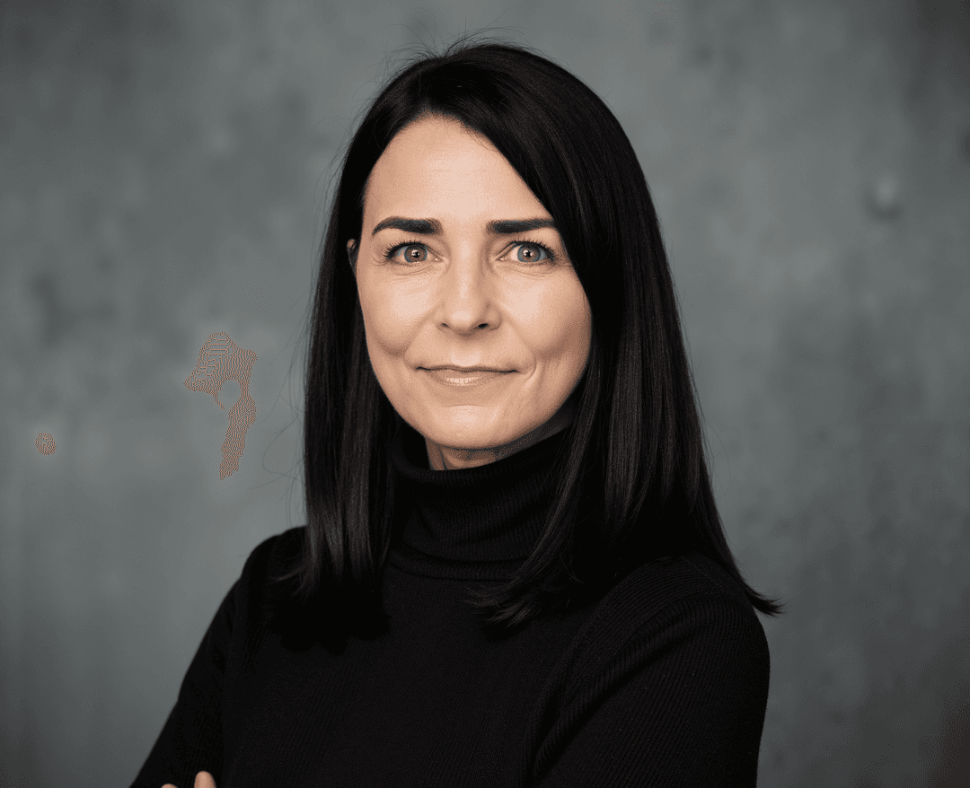 67be503d32a2485f008f801e